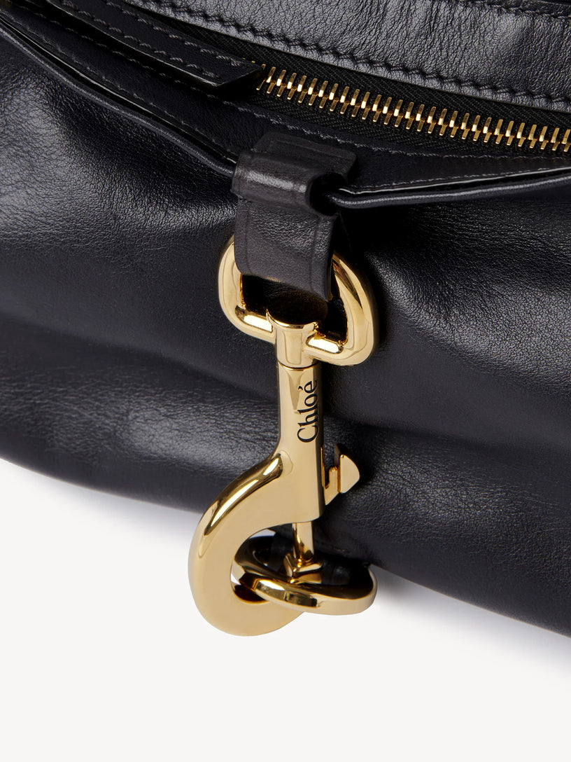 Kerala 25 shoulder bag in soft leather