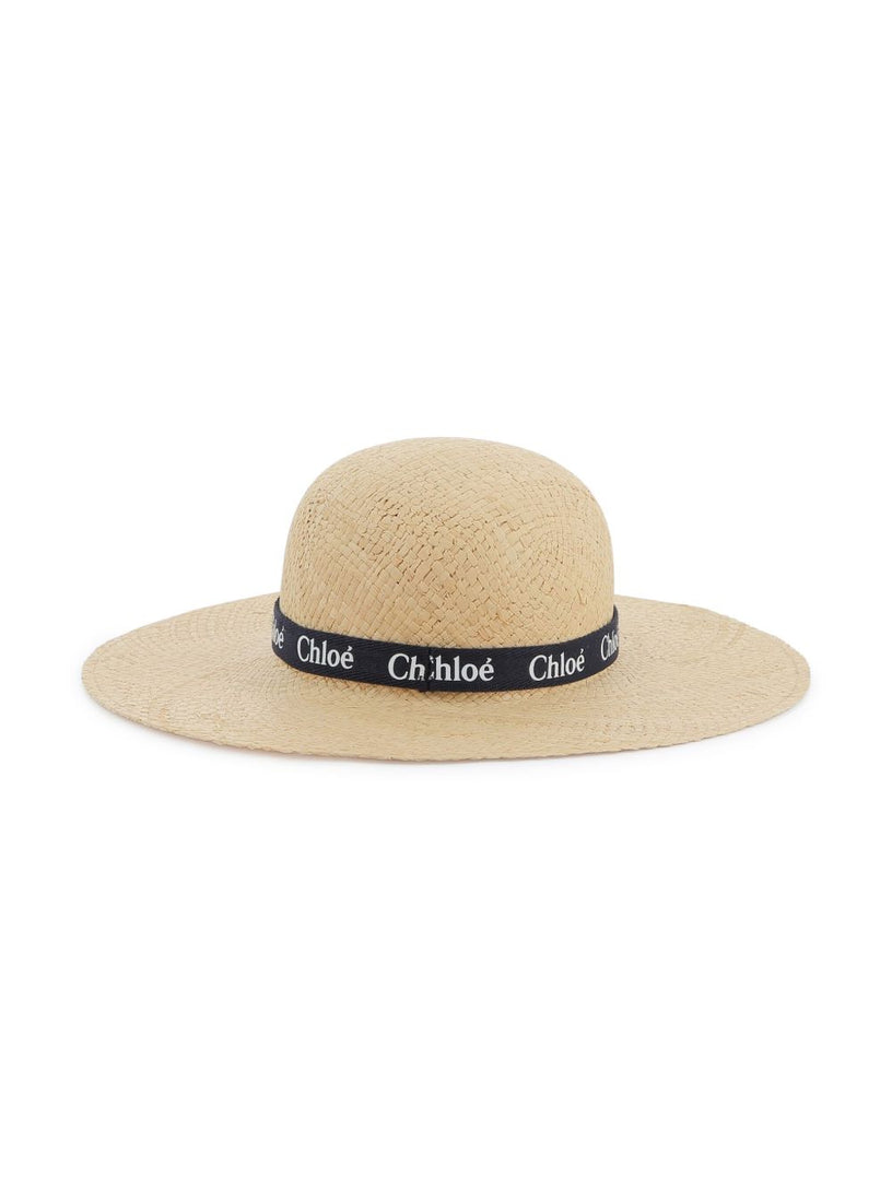 Raffia hat