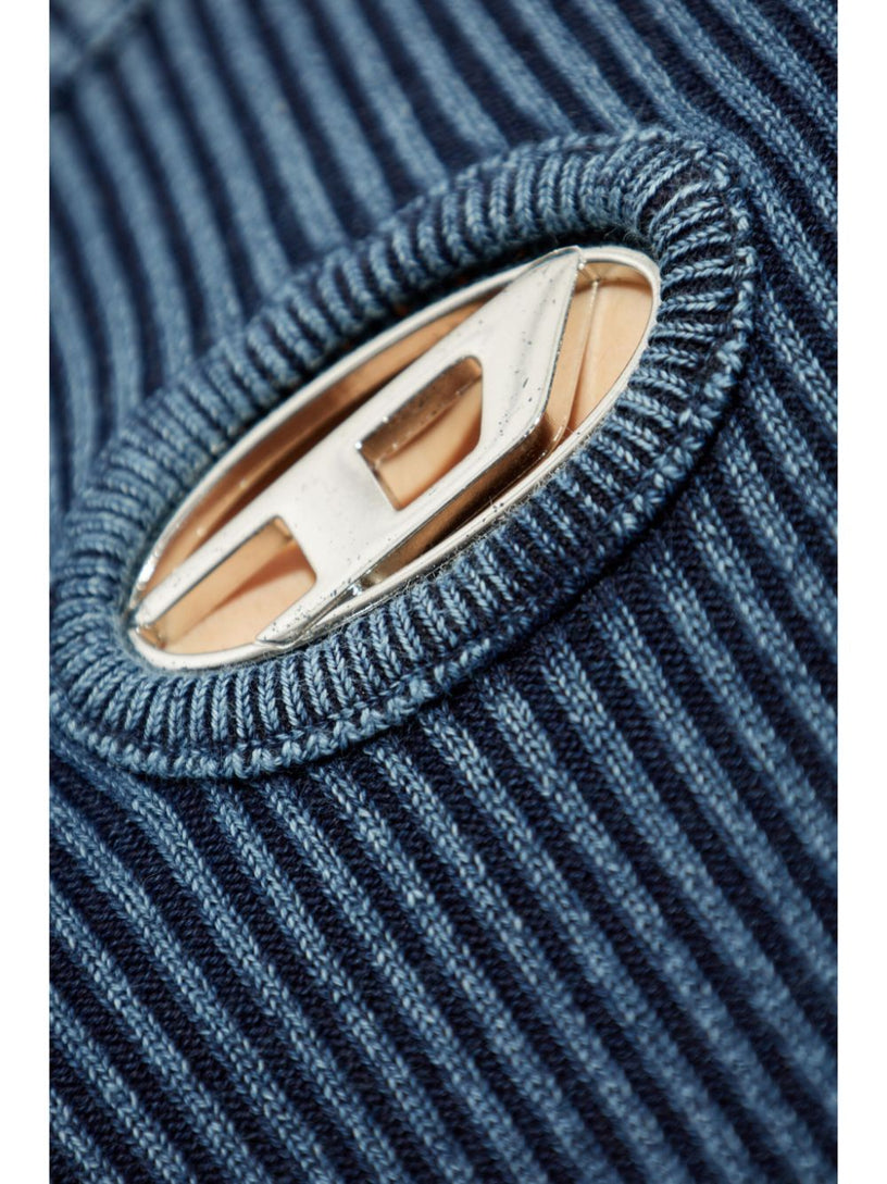 K-darin-d sweater