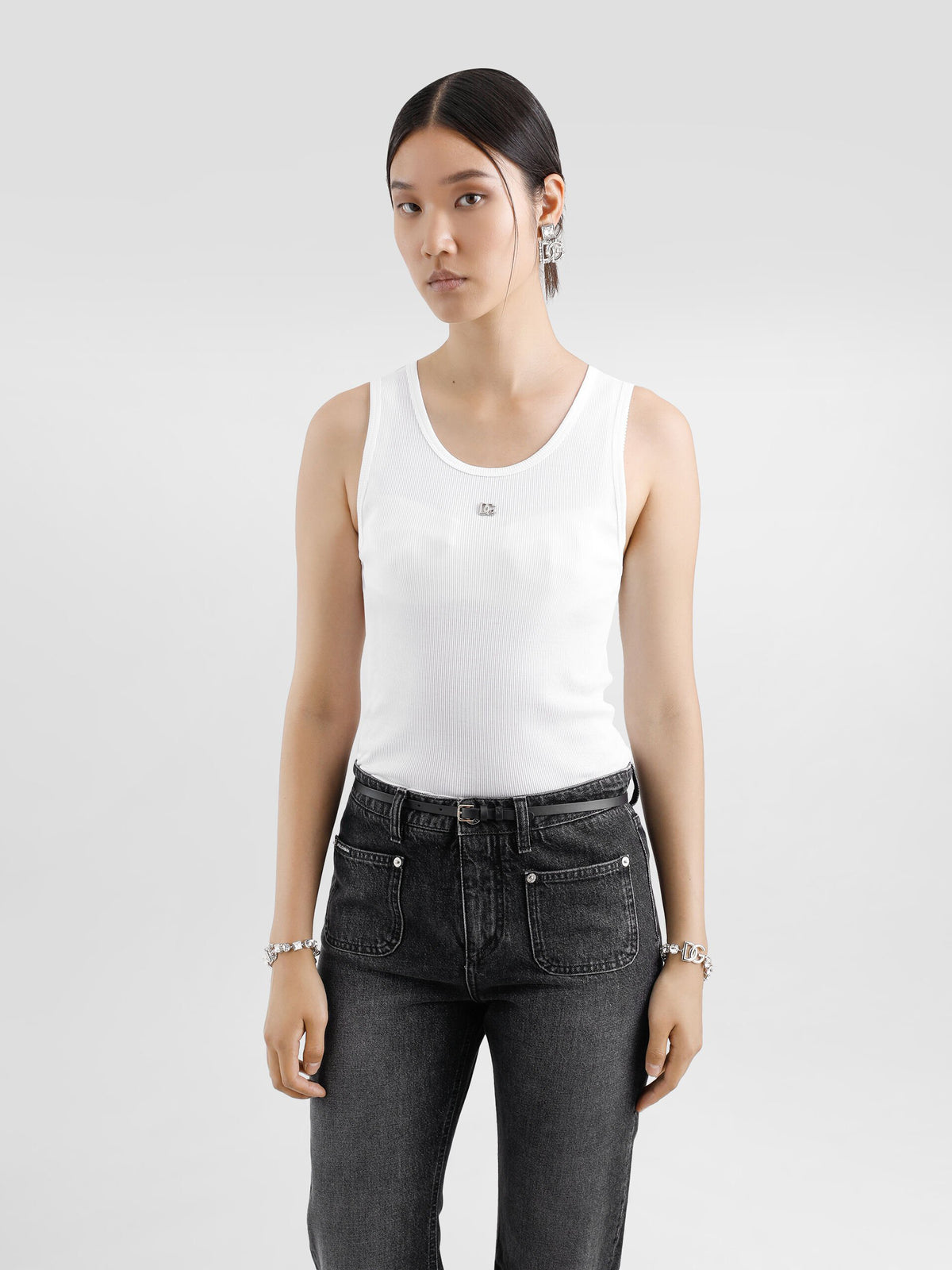 Tank top with DG logo pin