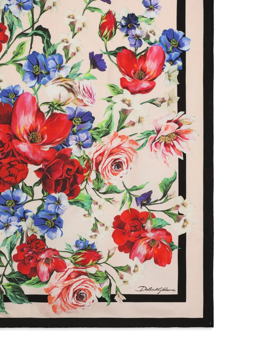 Scarf with floral print