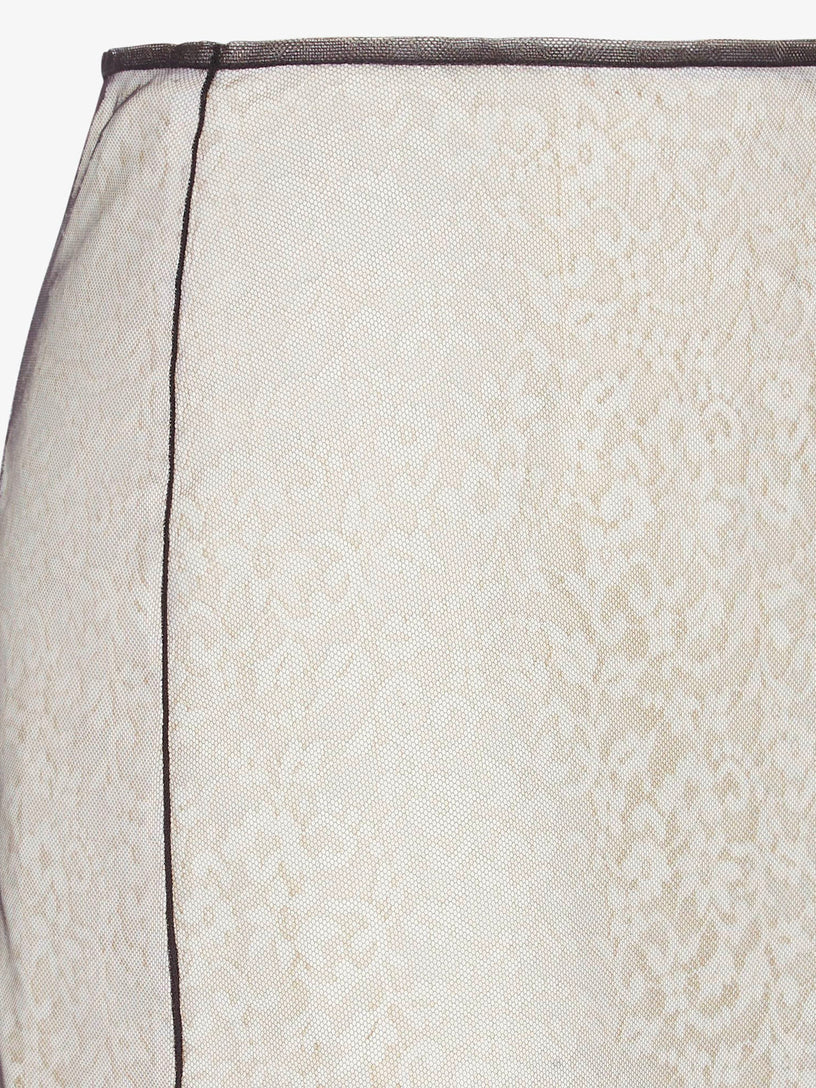 Lace skirt