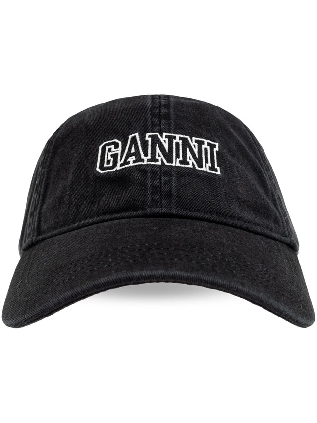 Baseball hat with embroidery