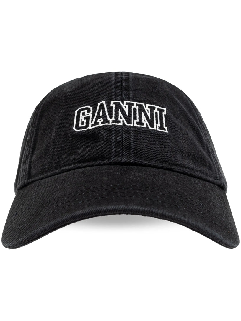 Baseball hat with embroidery