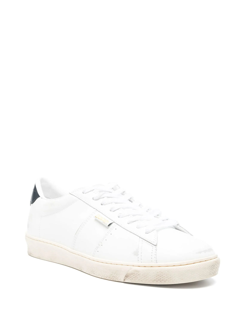 Matchstar in white leather with dark blue leather heel tab