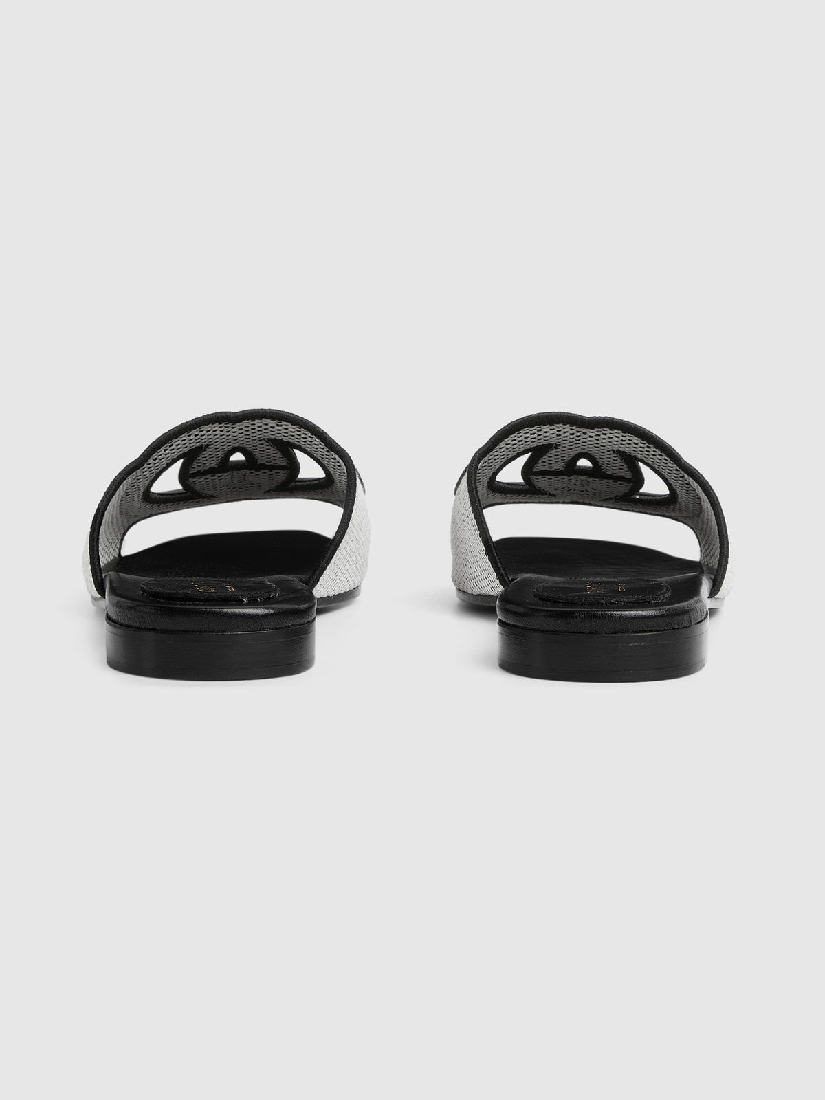Interlocking G slide sandal