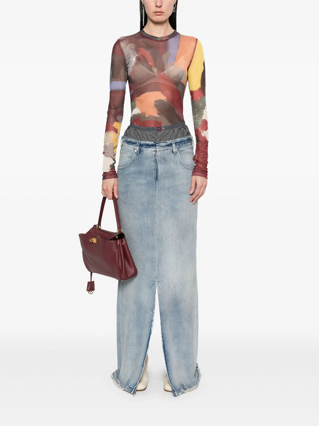 Anonymity of the lining denim skirt