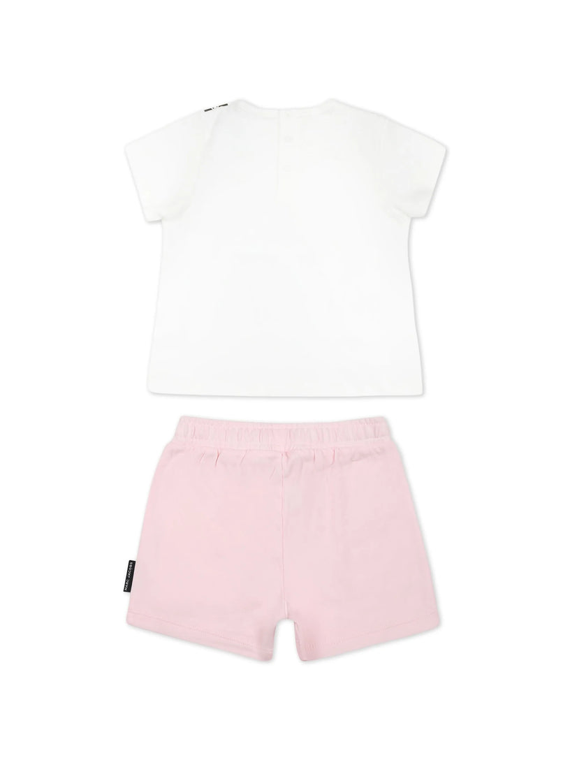 Set with shorts and t-shirt