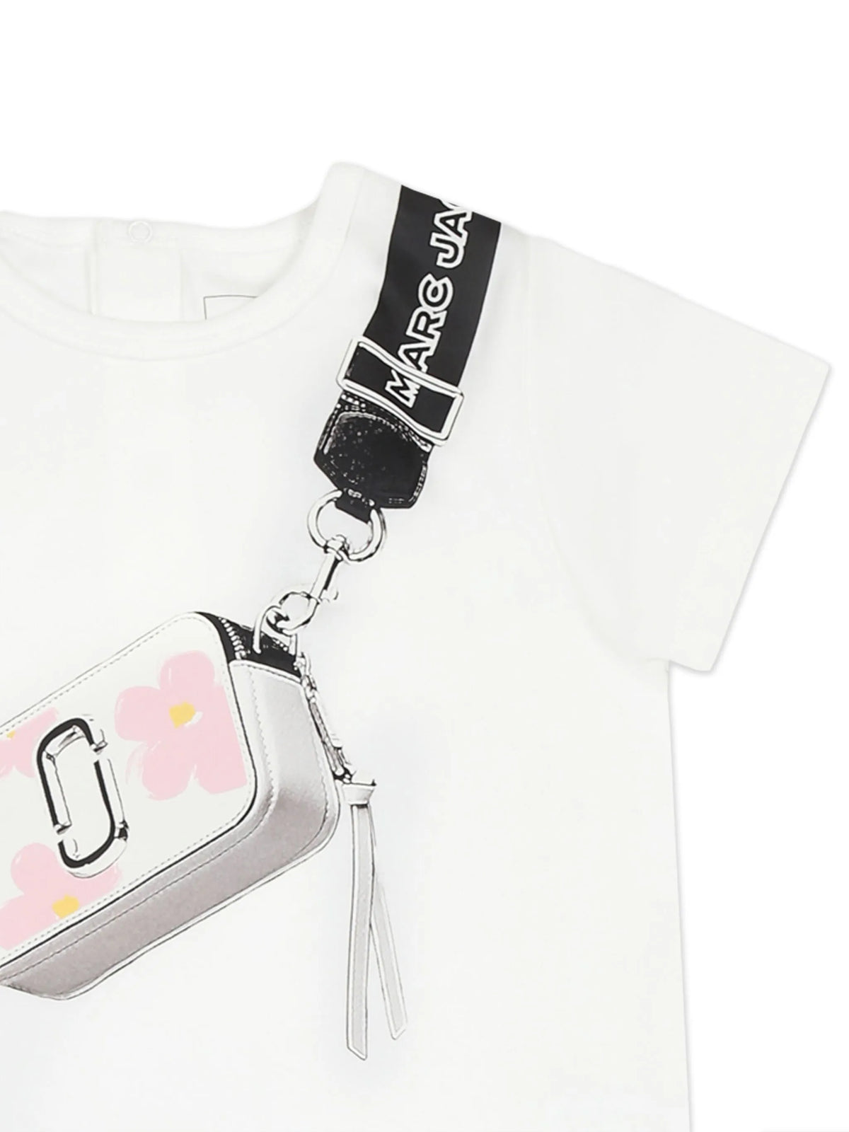 Set with shorts and t-shirt