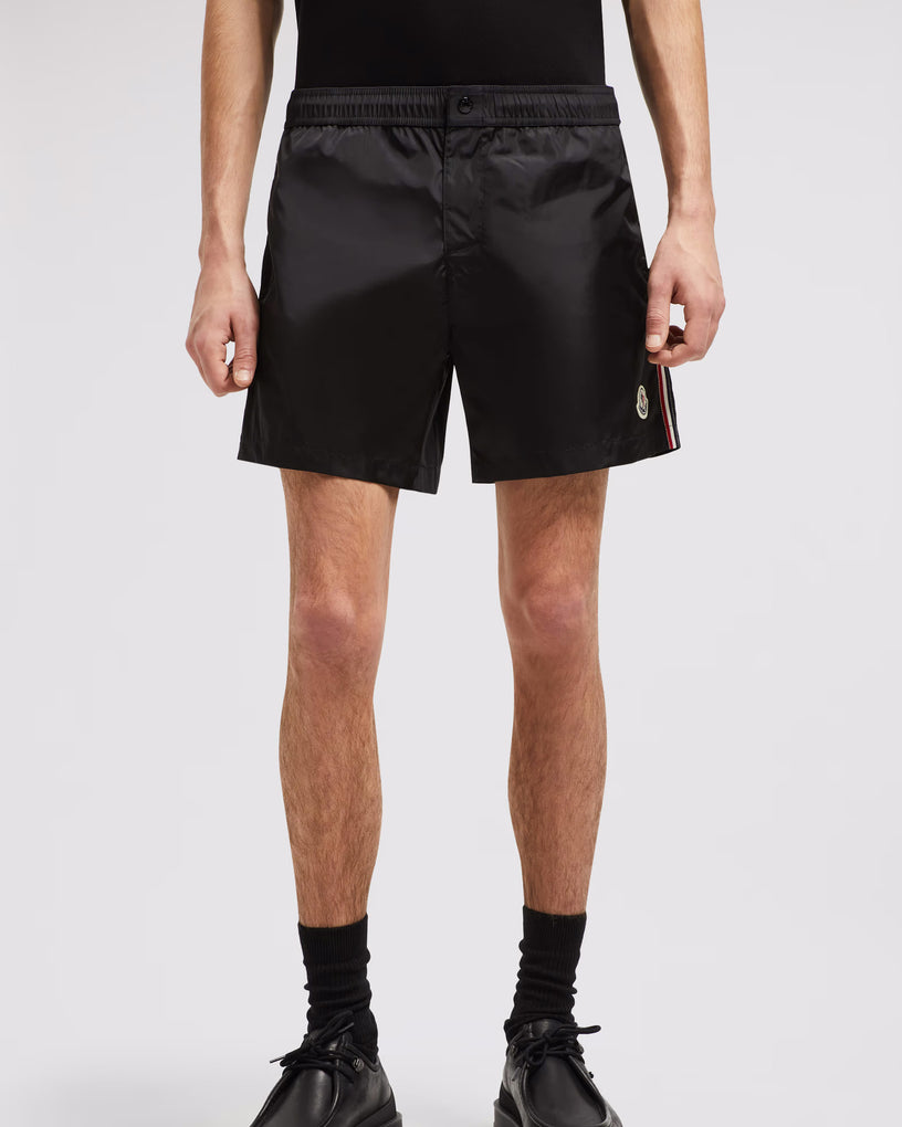 Swim shorts with tricolor trim