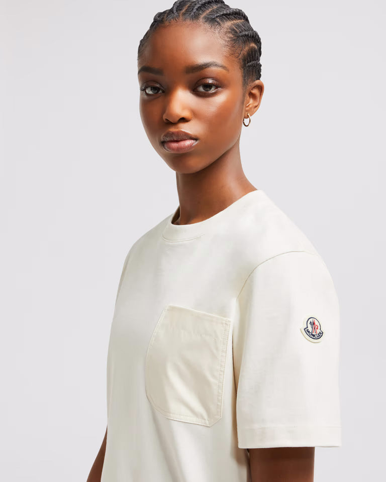 T-shirt with pocket