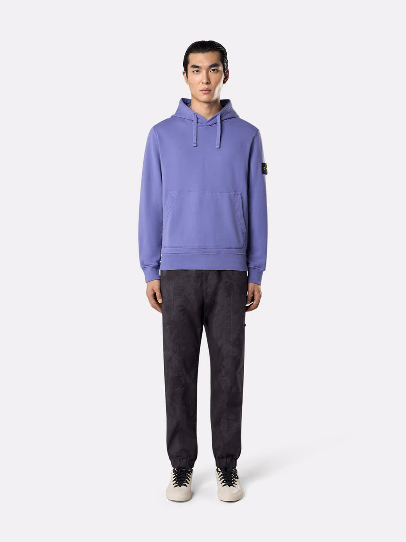 Sweatshirt with Compass application