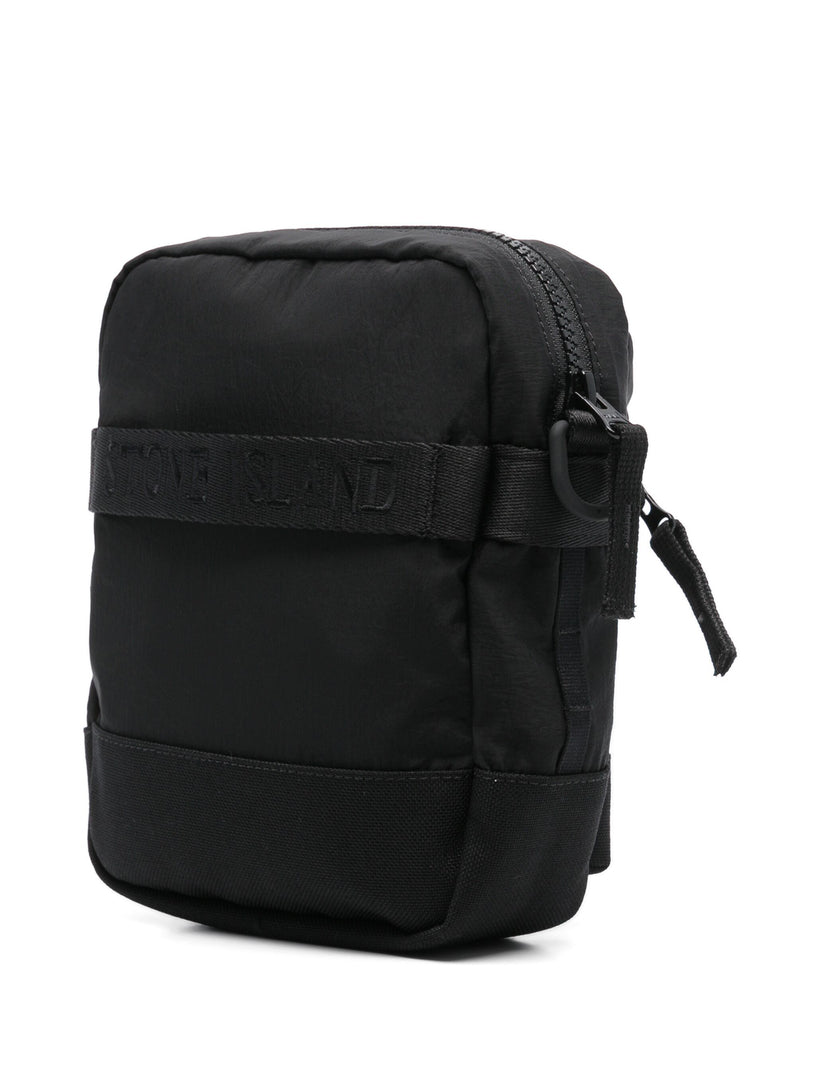 9200908 Shoulder pouch in Econyl®