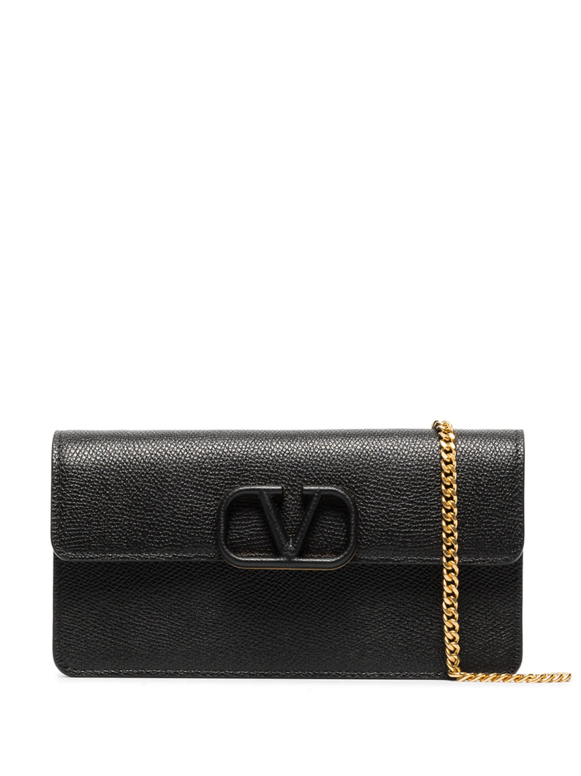 VLogo Signature grainy calfskin wallet
