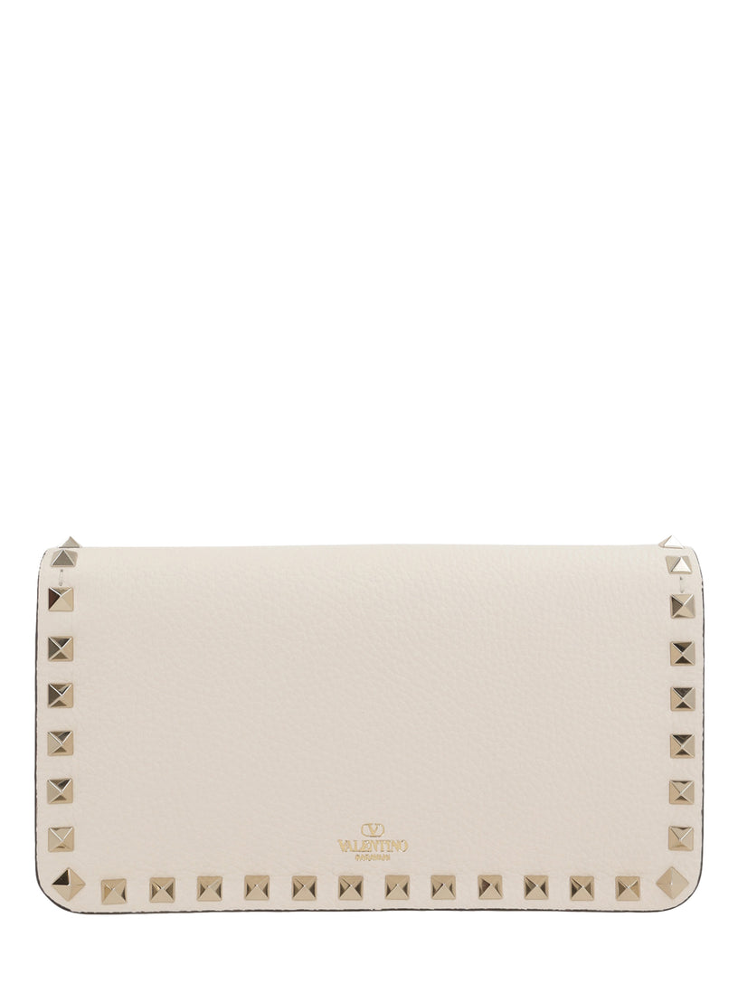 Rockstud chain pouch