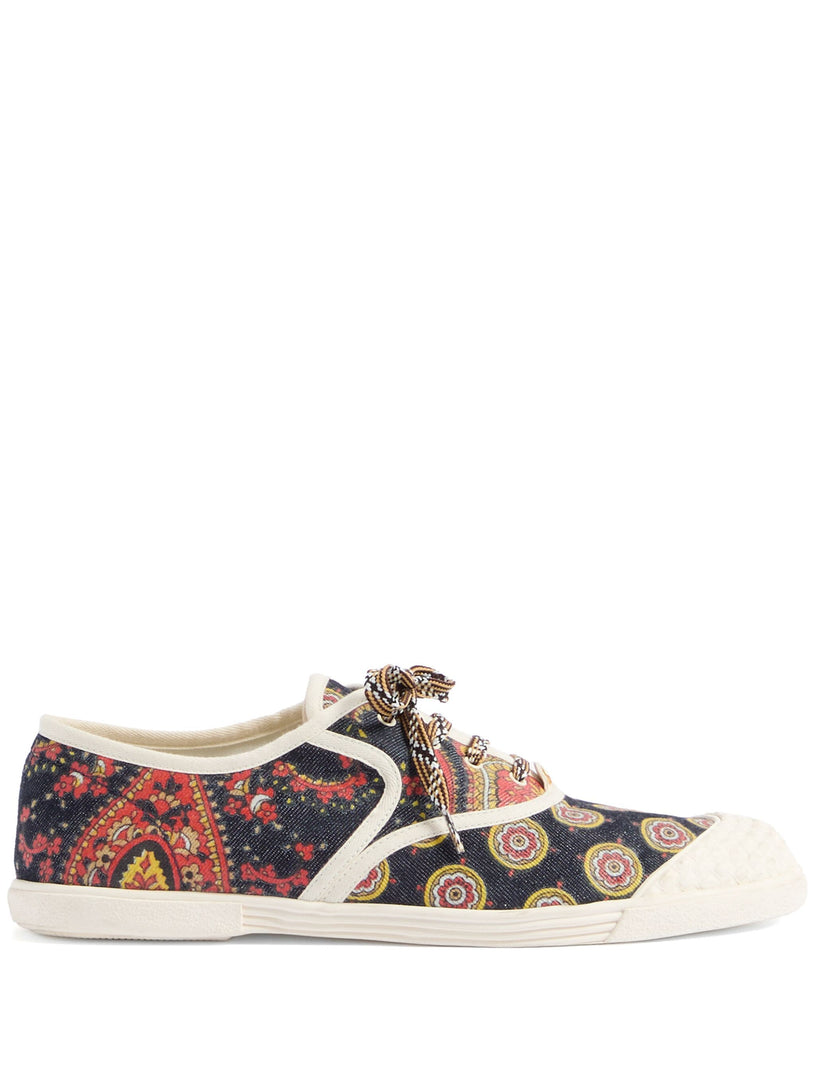 Bay By Bay trainers