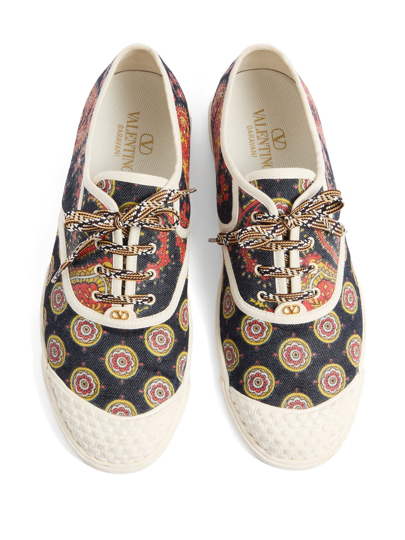 Bay By Bay trainers