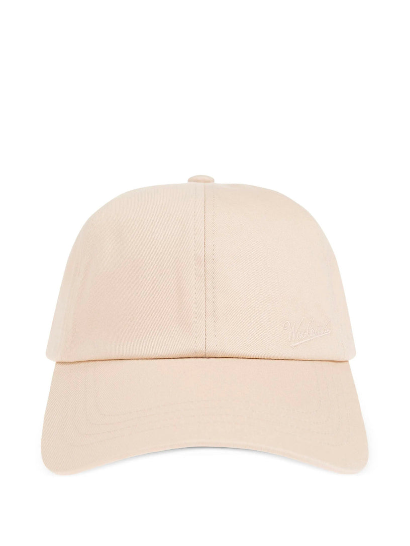 Baseball cap with embroidery