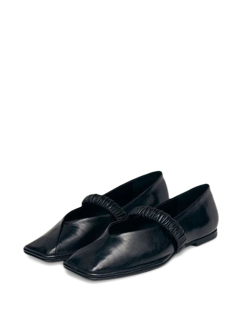 Lautan ballet flats