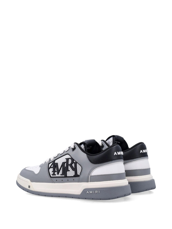 Classic low sneakers