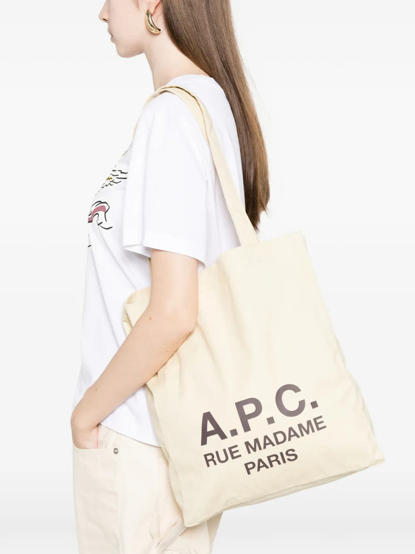 Lou rue Madame t tote