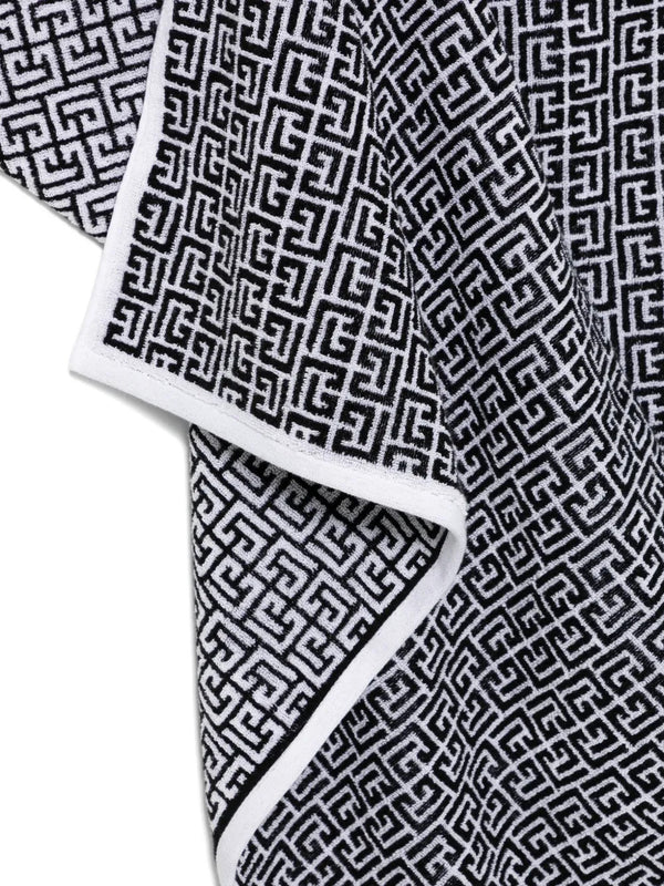 Beach towel with PB labyrinth monogram