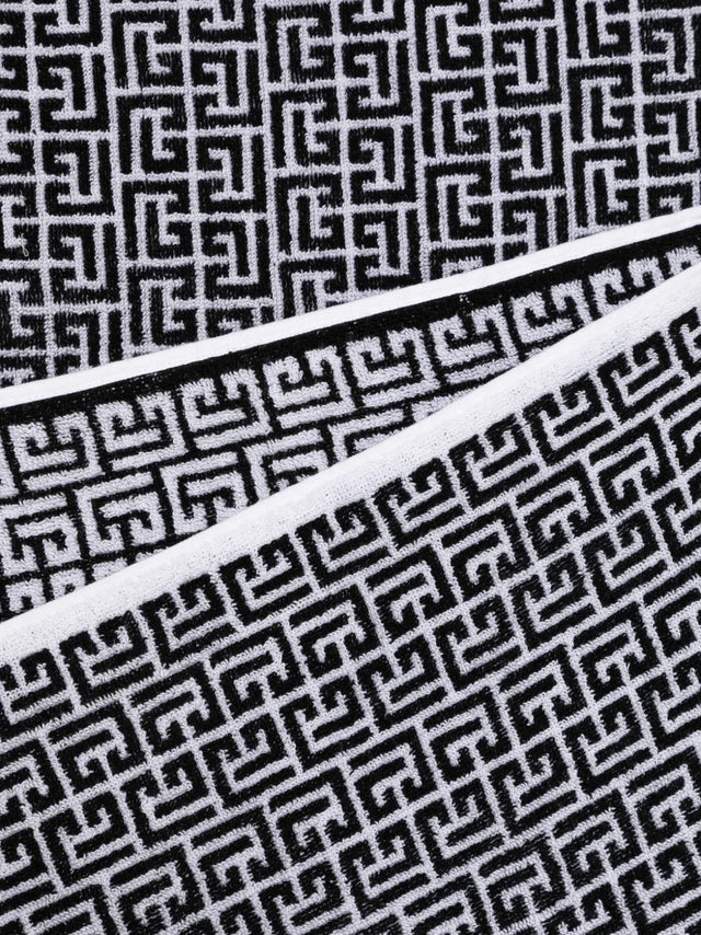 Beach towel with PB labyrinth monogram