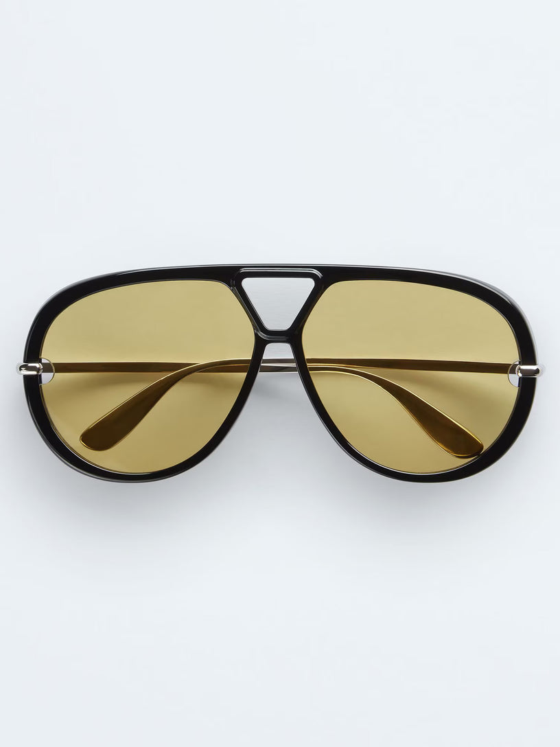 Classic aviator sunglasses
