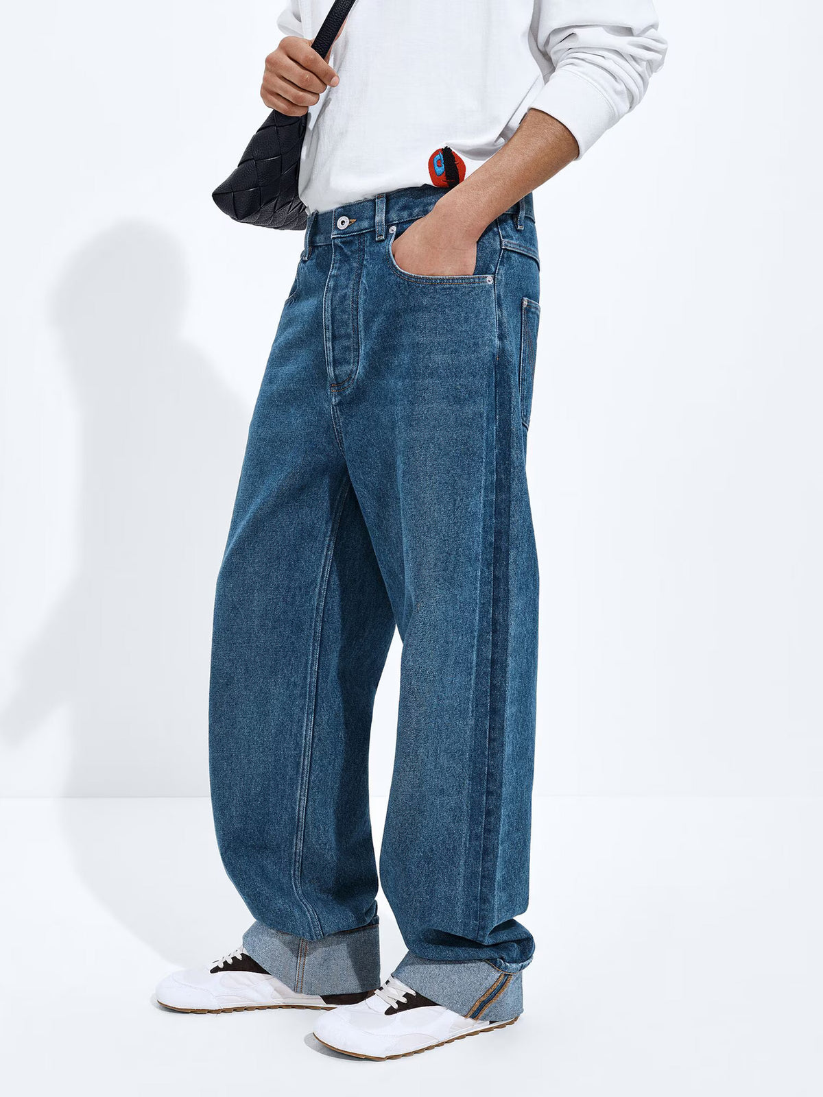 Medium Indigo Turned-Up Jeans