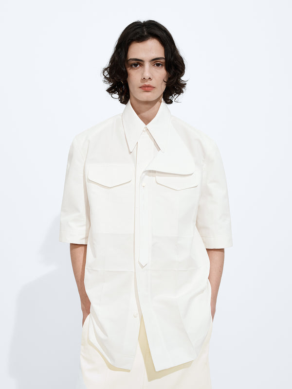 Camicia in tela di cotone compatto
