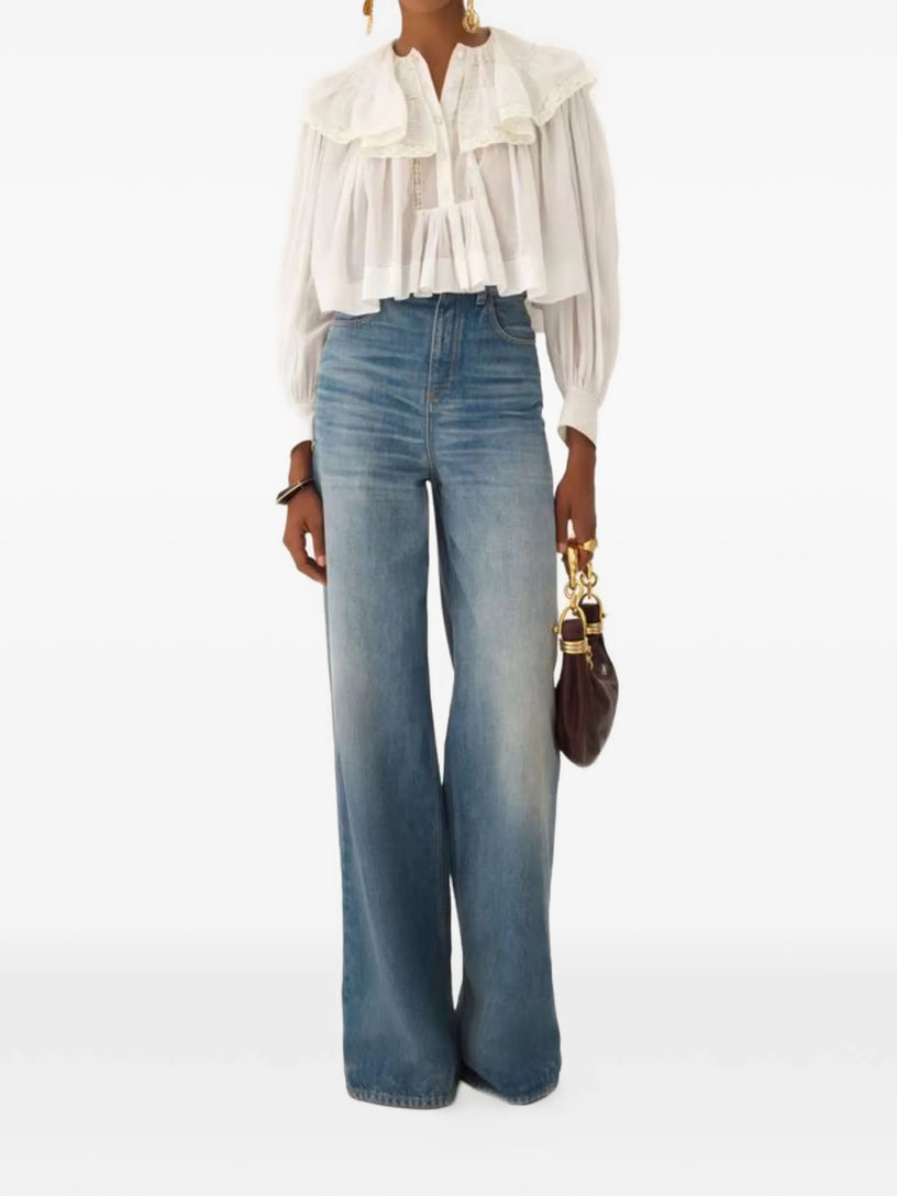 Short top with ruffles in cotton voile and lace