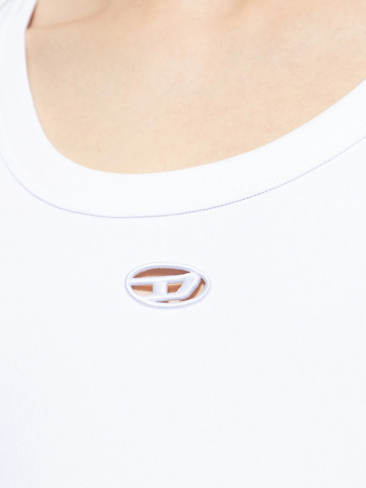 T-wife-dco