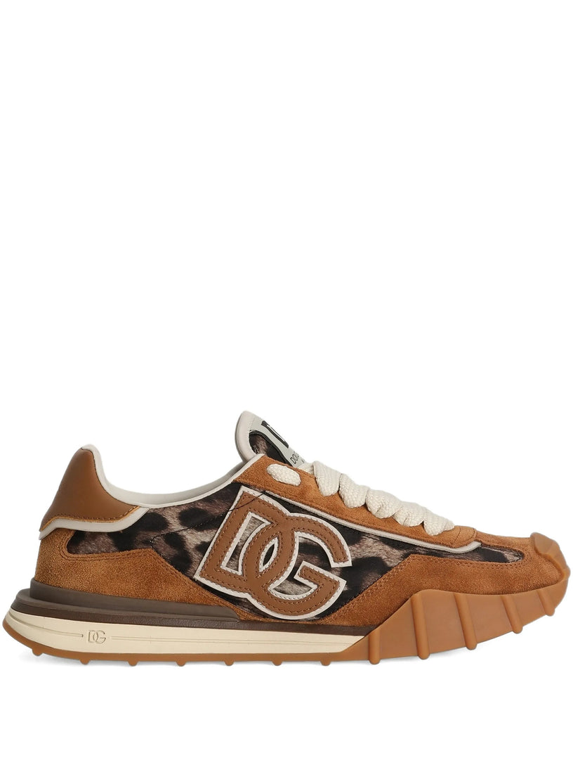 DG athletic sneaker in fabric