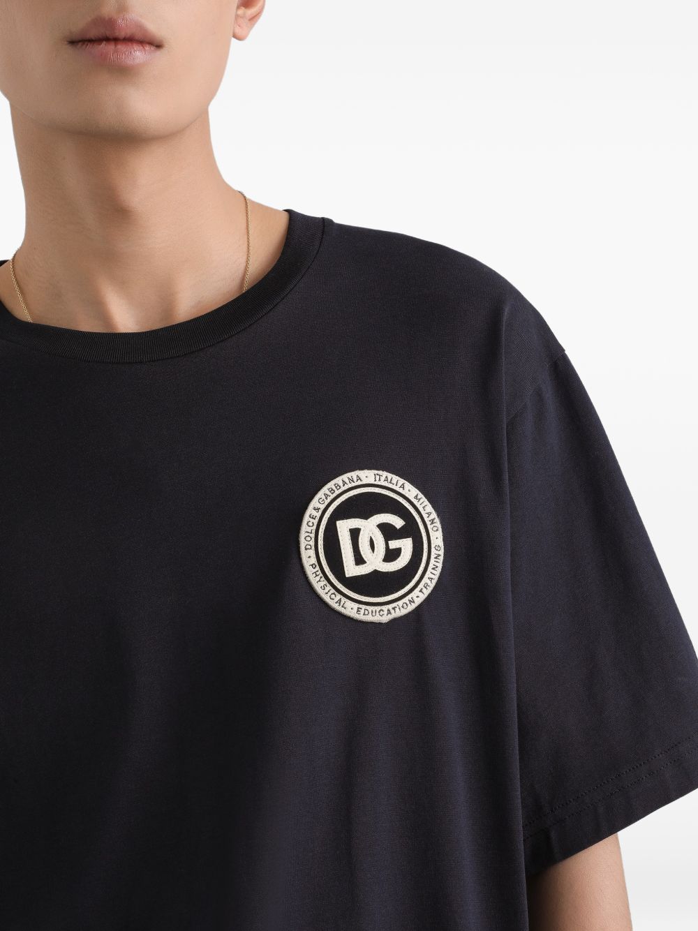 T-shirt con patch