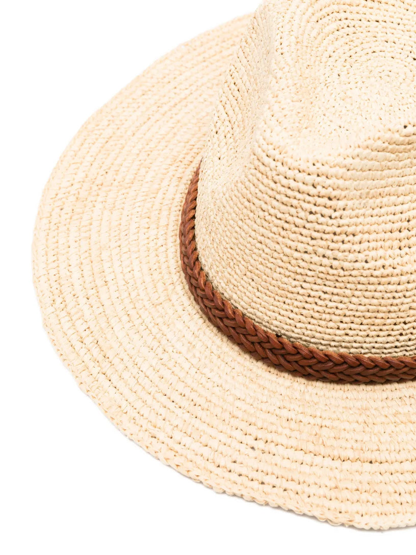 Cappello in rafia