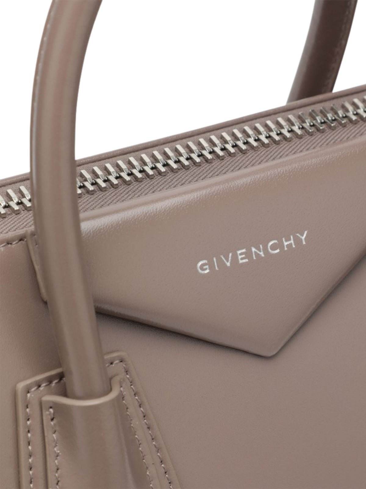 Mini Antigona bag in Box leather