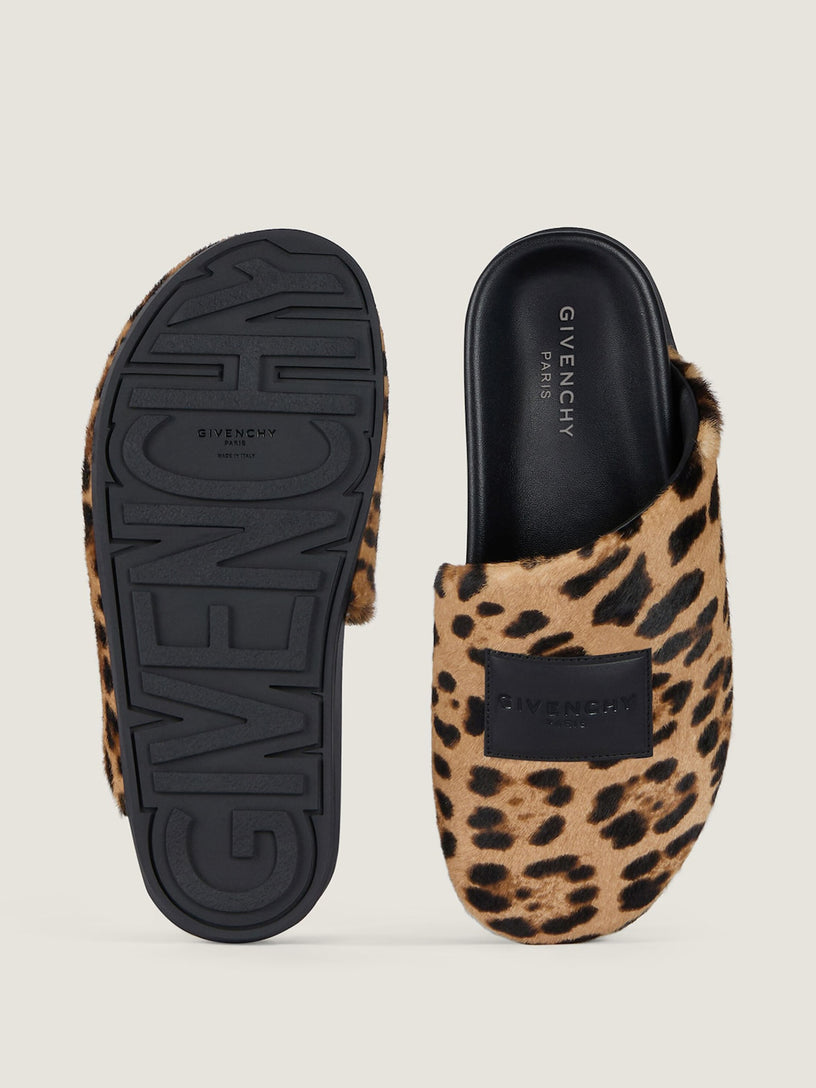Mule piatte Label in pelle effetto cavallino con motivo leopardato