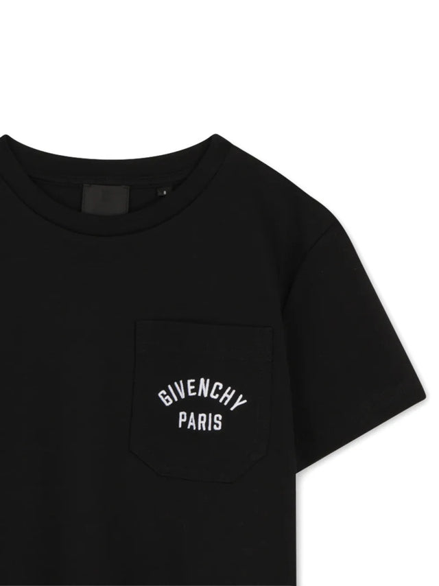 Pocket T-shirt