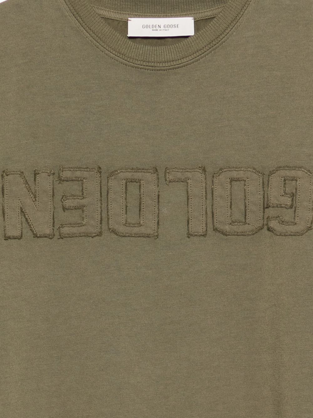 T-shirt with raised logo