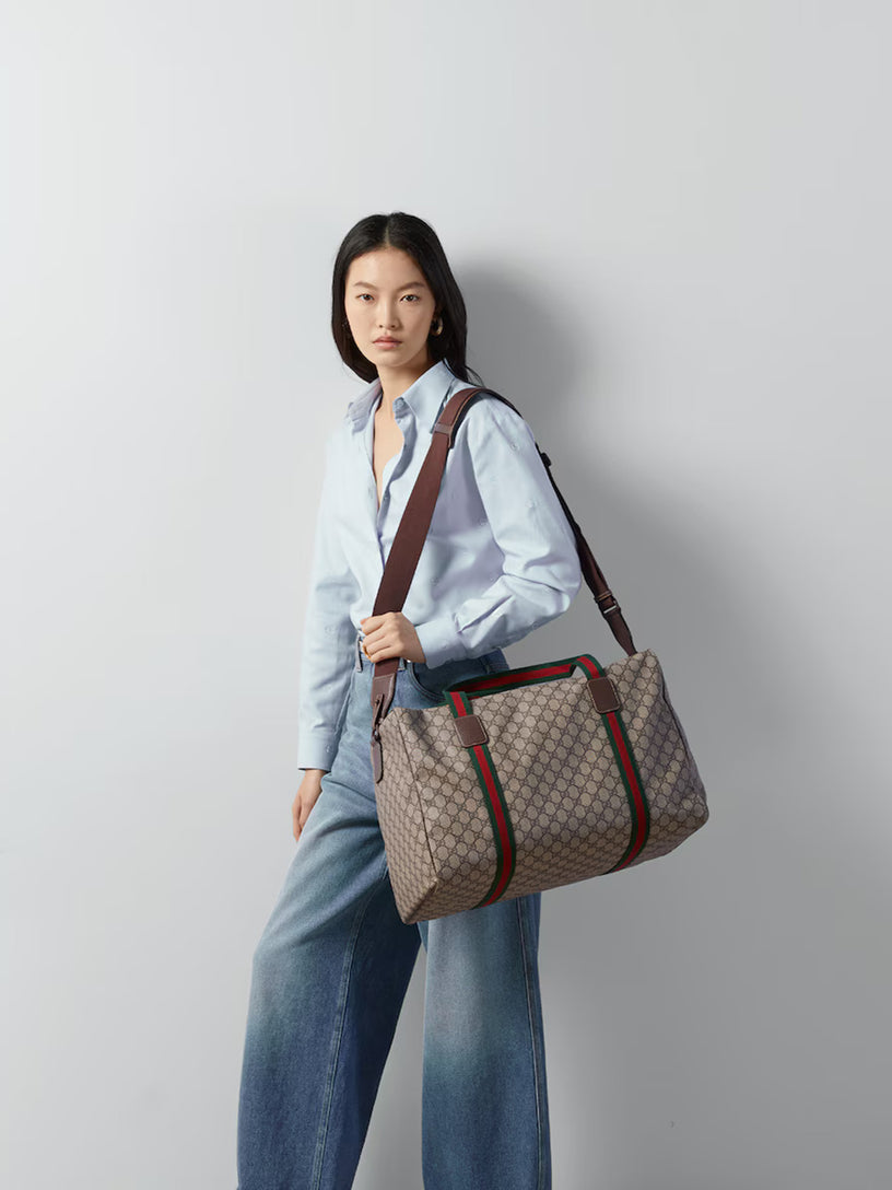 Medium duffle bag with Web