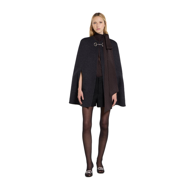 Wool and silk cape with clamp