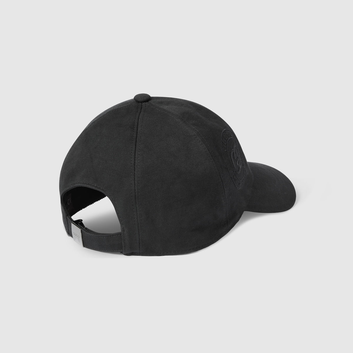 Fabric baseball hat with embroidery
