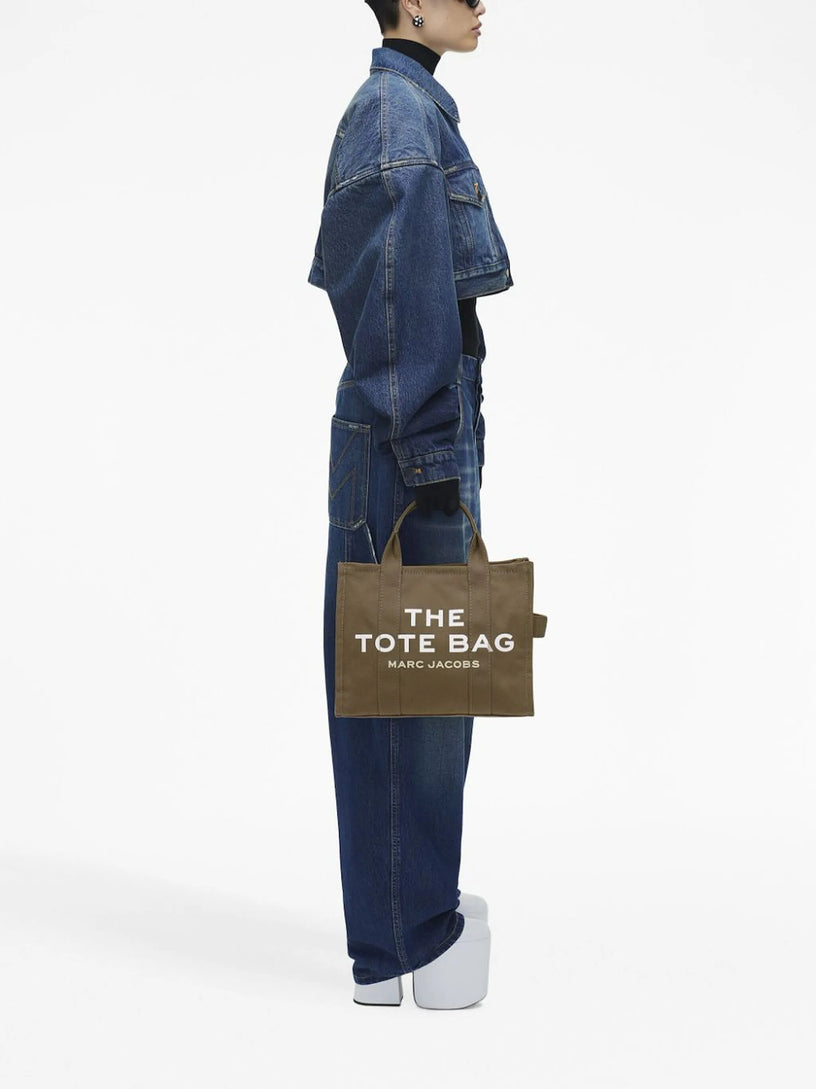 The medium tote