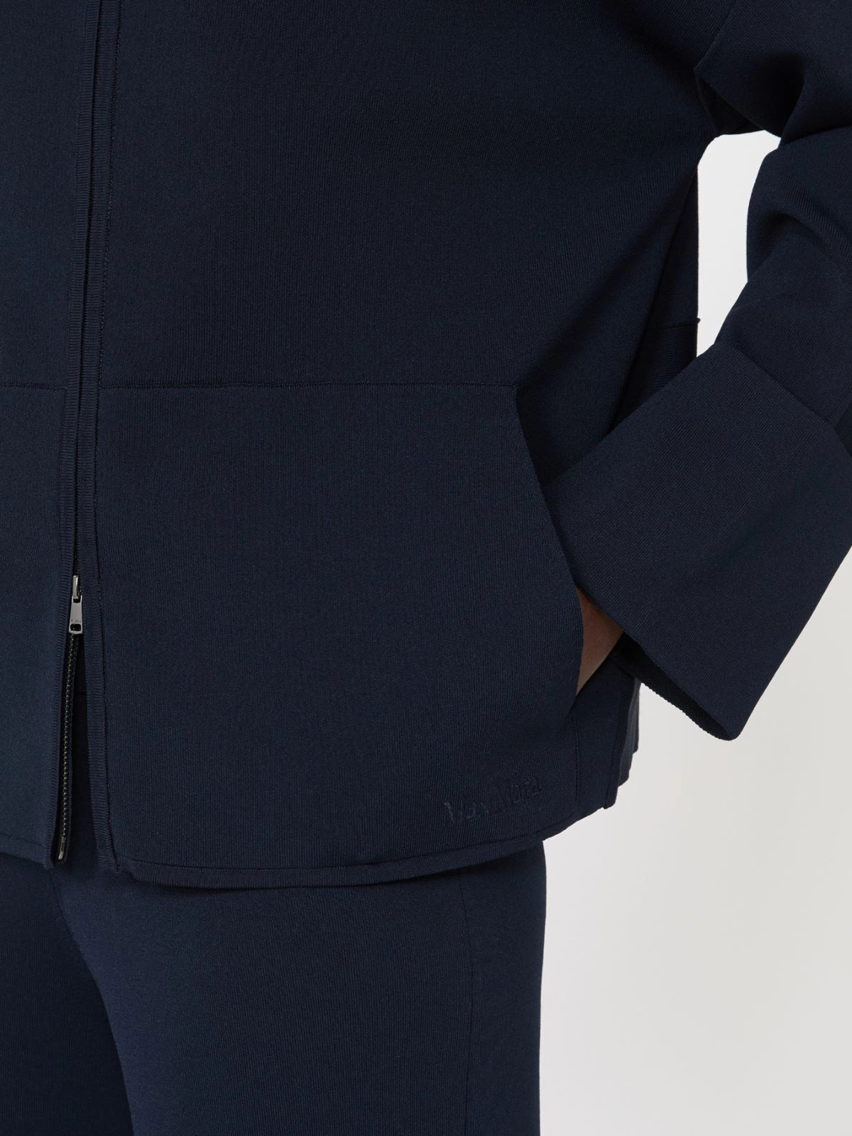 Full zip cardiganc