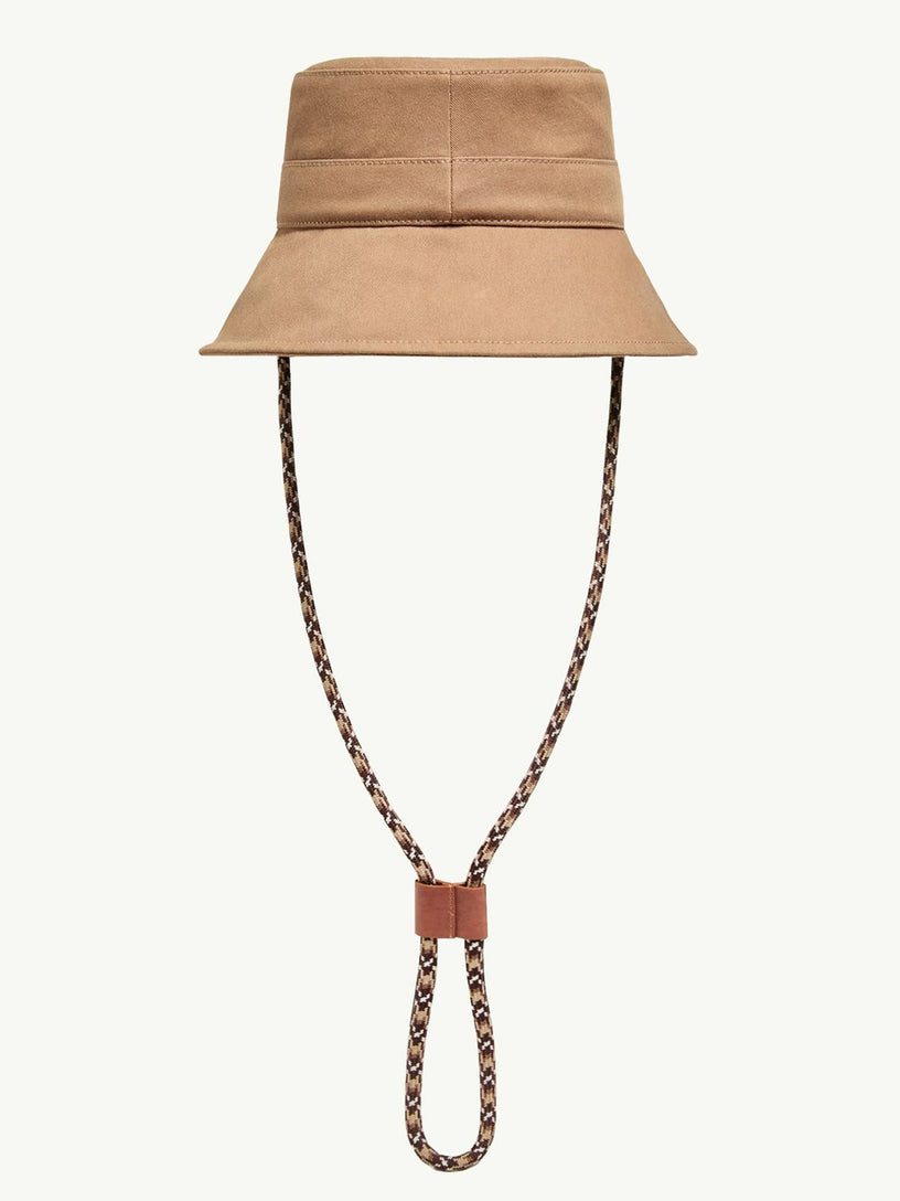 Bucket hat