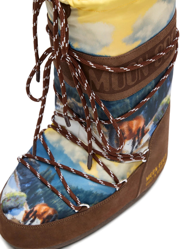 Moon Boot x Guest in Residence Icon Postcard