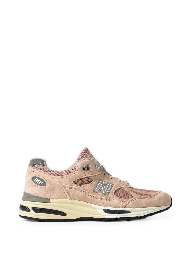 Sneakers Made in UK 991v2