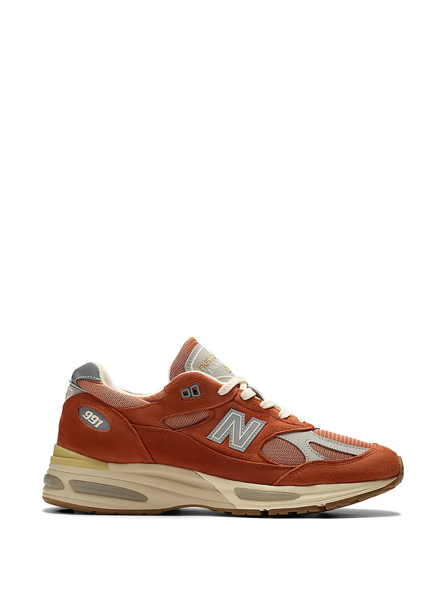 Sneakers Made in UK 991v2