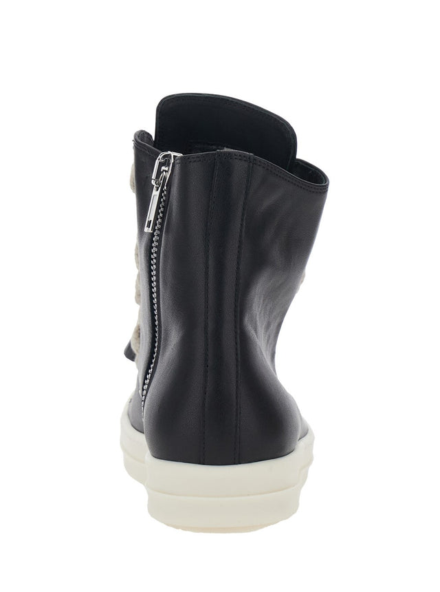 Jumbolace sneaks