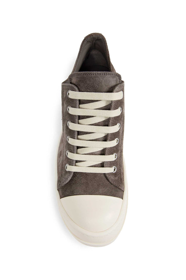 Low sneaks